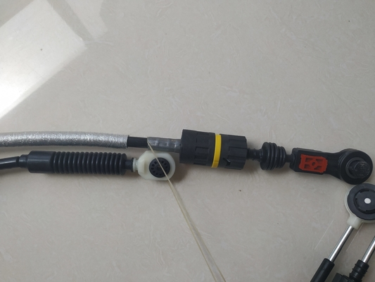 4M5R7E395PD 1520845 Cambiador AT Selector Conexión de cambios de engranaje de cable de transmisión para Ford Focus II 2004-2011