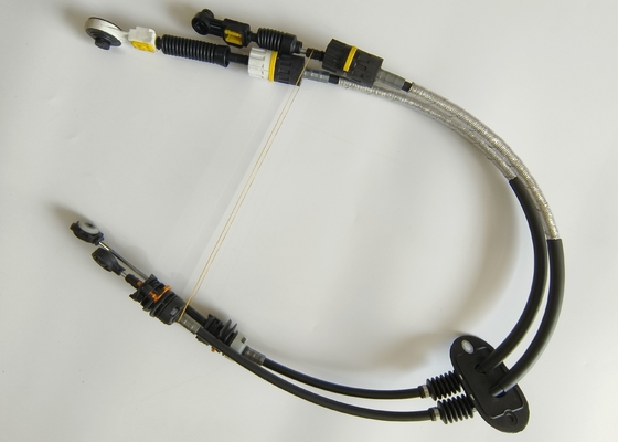 El cable del selector de cambios 2S4R7E395FF del cable de cambio de engranaje de transmisión